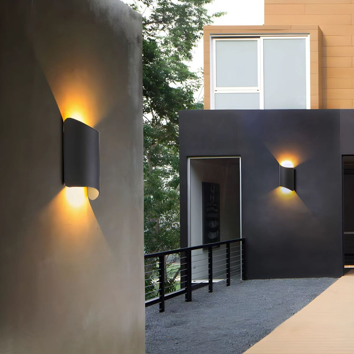 Black 2-Light LED Wall Lamp in Modern Simplicity Aluminium Waterproof Wall Light with Glass Shade - 220V-240V Black